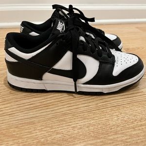 Nike Dunk Low GS ‘Black and white ’ size 5.5. Like New gently worn.
